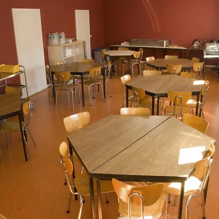 Youth Auberge de jeunesse Hollenfels